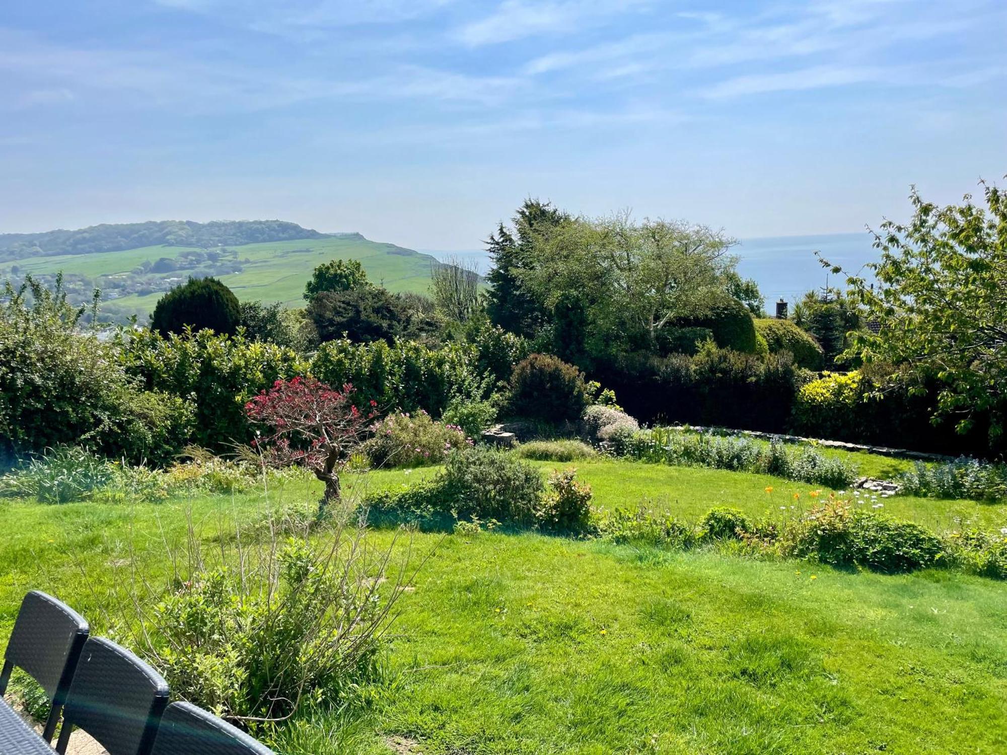 Stunning Charmouth Property With Bay Views! Exterior photo