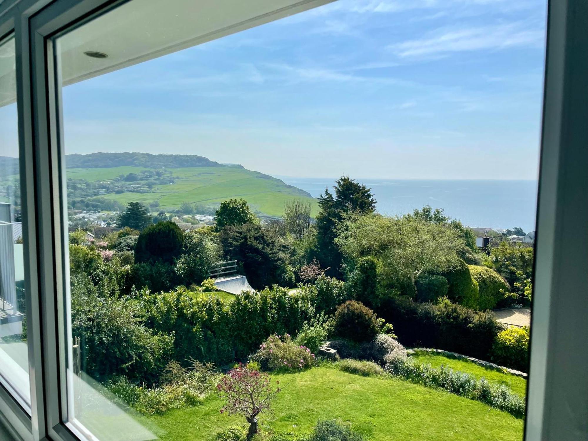 Stunning Charmouth Property With Bay Views! Exterior photo