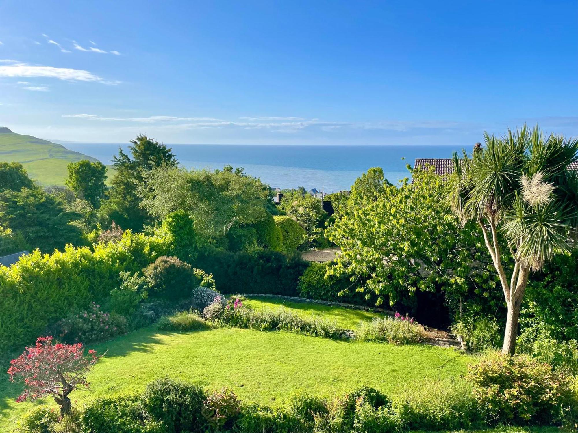 Stunning Charmouth Property With Bay Views! Exterior photo